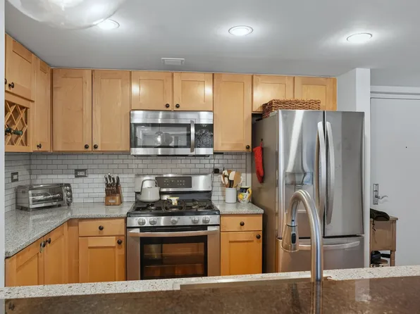 700 1st Street image 7 of 22