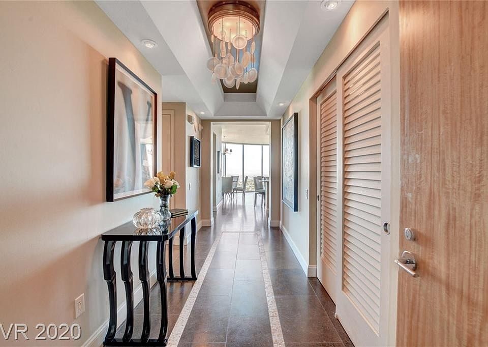 1st image of 322 Karen Ave Unit 3207