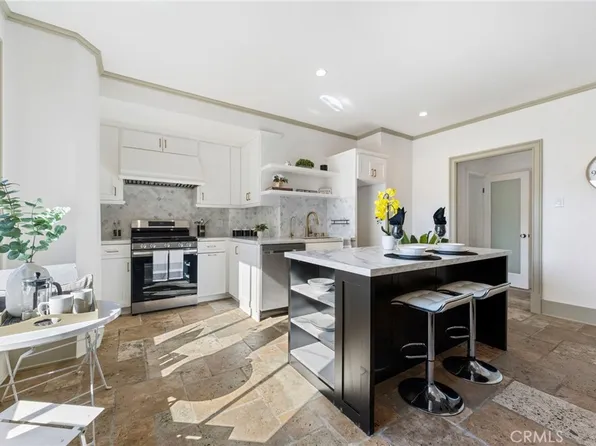 315 W 3rd St Unit 301, Long Beach, CA 90802