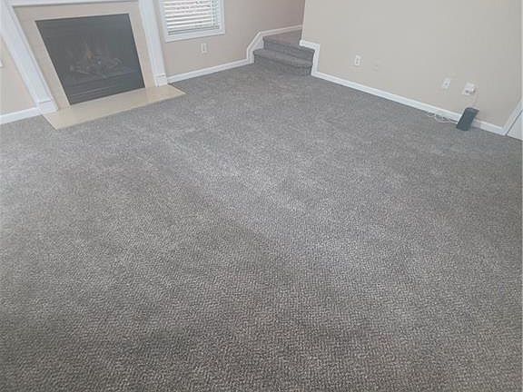 5th image of 381 Double Creek Dr