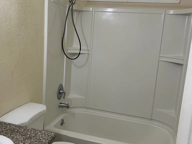 1051 Bryan St #A — Photo 6