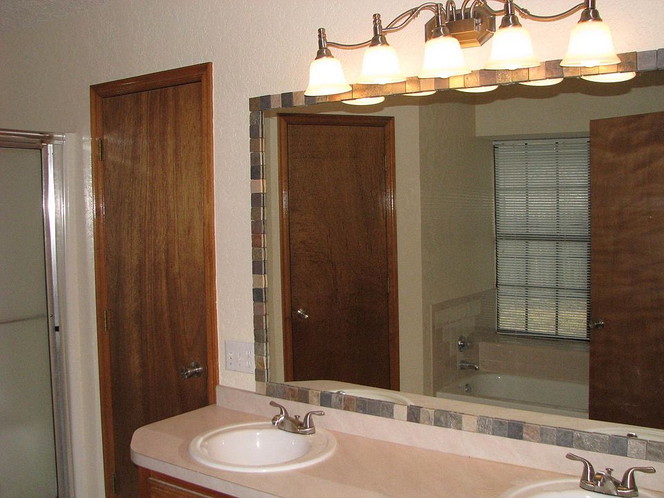 Master Bathroom.