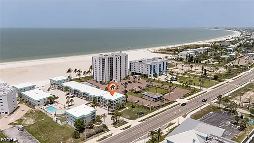 6500 Estero Blvd #H302 Photo 1