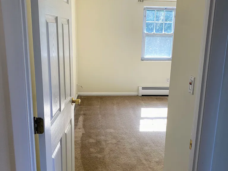 924 Main St #36 — Photo 10