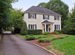 1323 Canterbury Rd, Raleigh, NC 27608