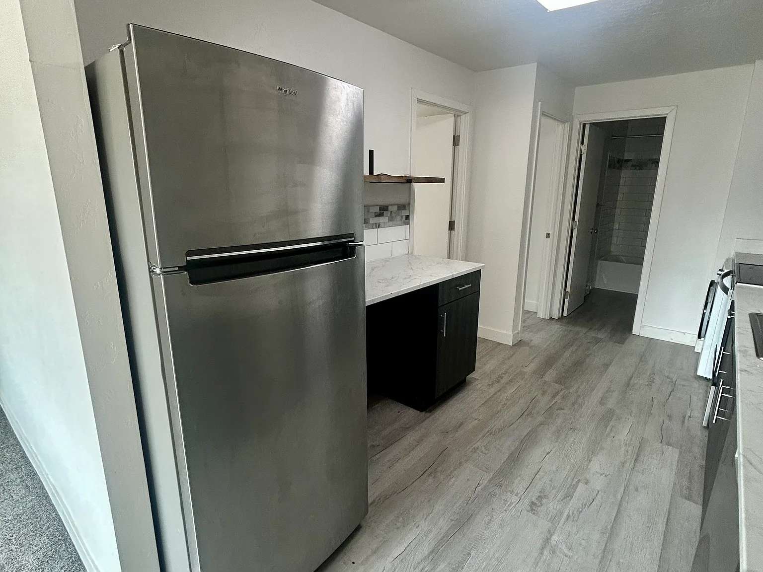 1 bed, 725 sqft, $1,395 — Photo 4