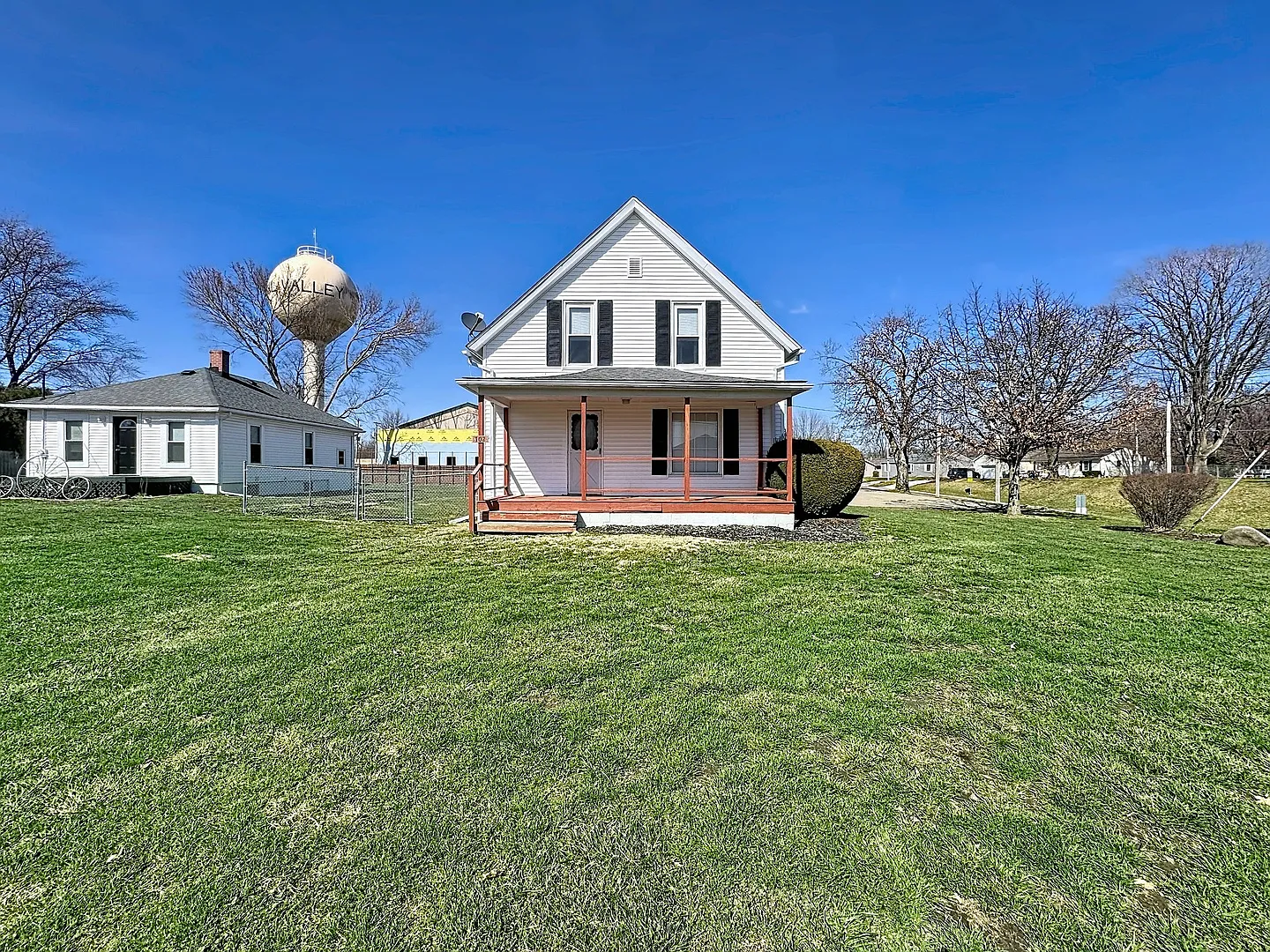 102 W 19th Ave photo 1