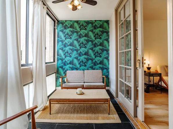 740 N Kings Rd APT 318, Los Angeles, CA 90069