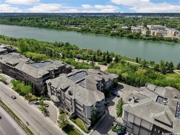UNIT 219-619 Saskatchewan CRESCENT W, Saskatoon, SK S7M 0A5