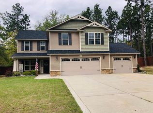 1307 Crest Dr, Aberdeen, NC 28315