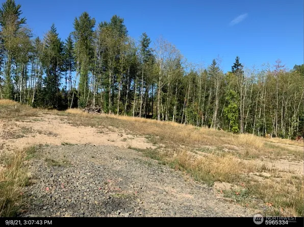 448 Silver Shores Dr, Silverlake, WA 98645