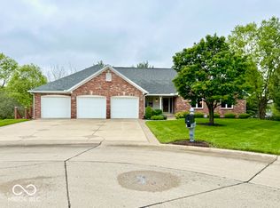 1544 Olive Branch Cir, Greenwood, IN