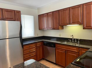 54-54 Back Cove Ests, Portland, ME 04103