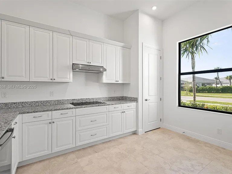 11267 SW Pietra Way — Photo 5