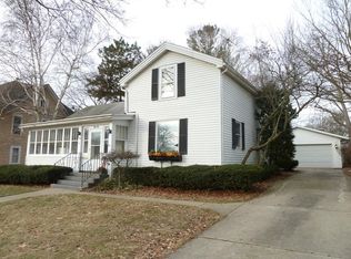 310 Grant St, Fort Atkinson, WI 53538