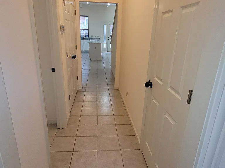 2211 Menard St #A — Photo 24