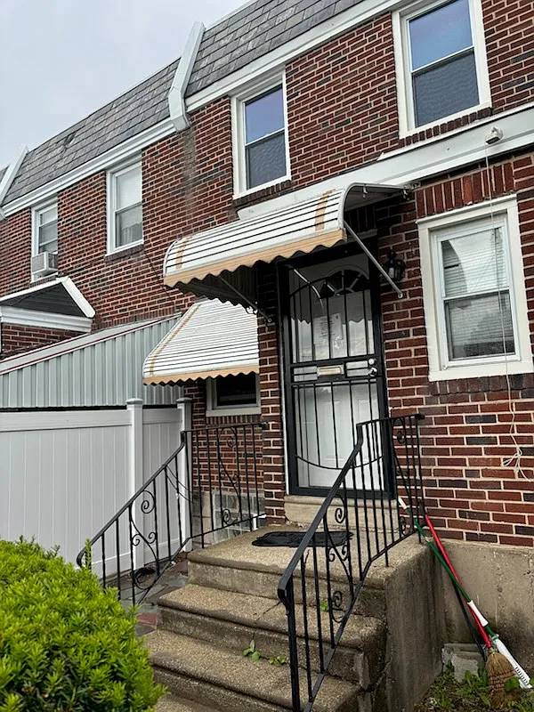 3 bed, 1421 sqft, $2,250 — Photo 1