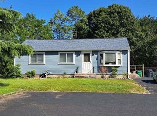 326 Easton Ave, Warwick, RI 02888