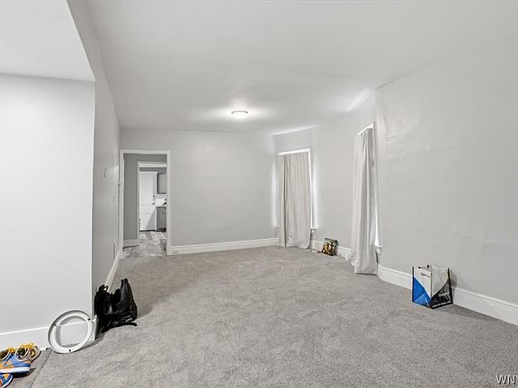 3rd image of 256 Breckenridge St
