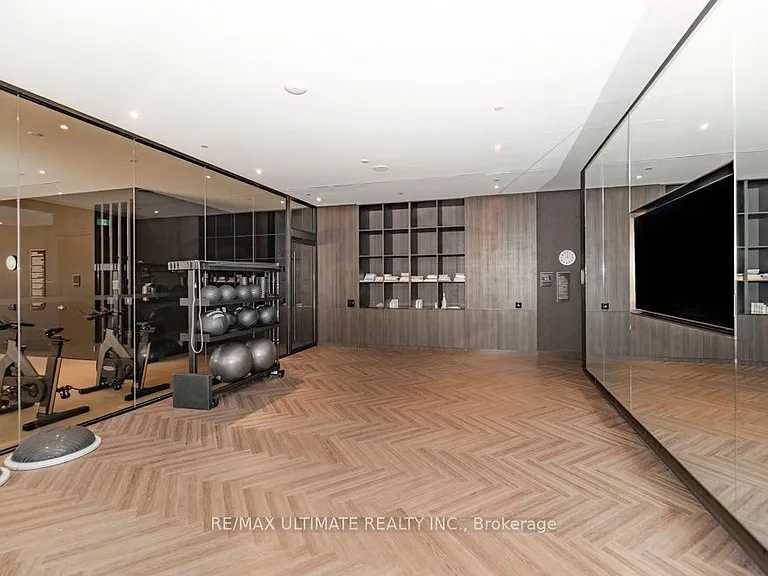11 Yorkville Ave #1902 — Photo 24