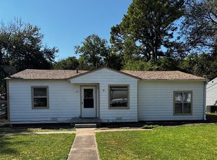 111 Atkinson Dr, Sherman, TX 75092