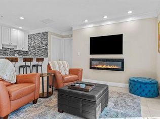 137 Macfarlane Dr, Delray Beach, FL 33483