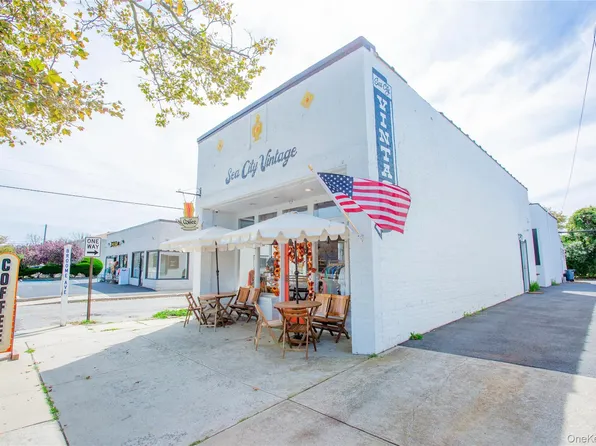 2001 Park Street, Atlantic Beach, NY 11509