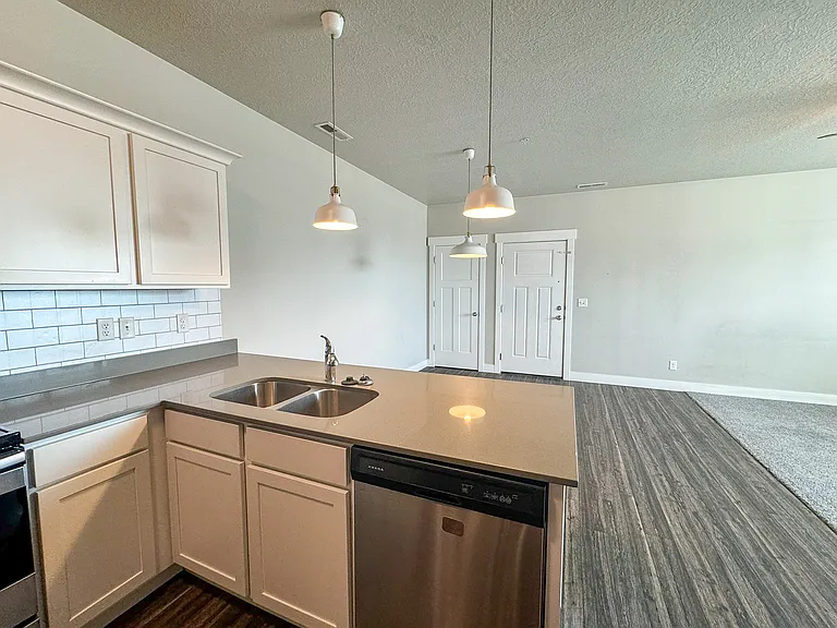 2178 W Main St #D201 — Photo 16