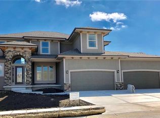 13113 170th St, Overland Park, KS 66221