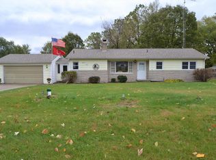 1908 E Winn Rd, Niles, MI 49120