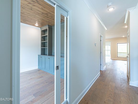 4th image of 12118 Broady Glen Ln