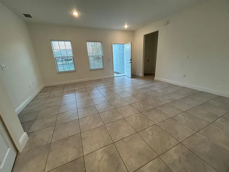 16100 SW 35th Ct — Photo 5