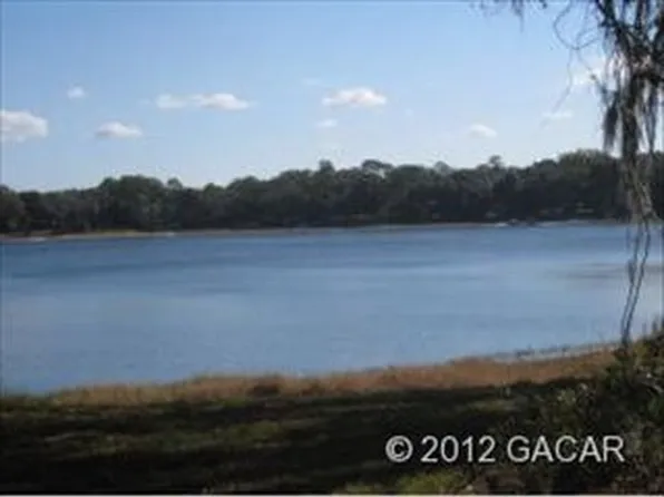 6589 Opal Lake Ln, Melrose, FL 32666