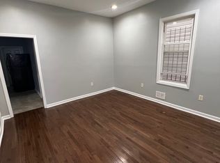 290 S 6th St #1R, Newark, NJ 07103