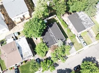 5 Jacaruso Dr, Spring Valley, NY 10977