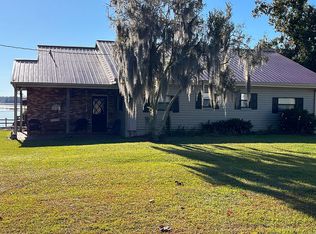 8133 Spring Creek Dr, Donalsonville, GA 39845