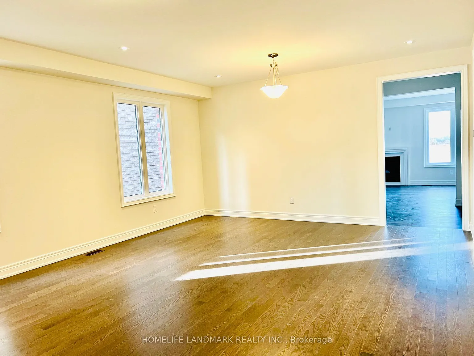 4 bed, $3,400 — Photo 3