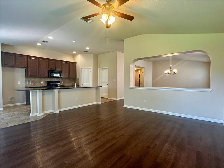 2112 Craig Patrick Way — Photo 13