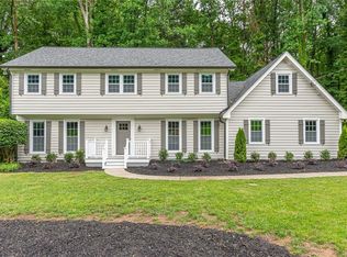 7180 Hunters Branch Dr, Sandy Springs, GA 30328