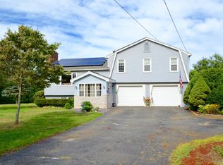 57 E Hill Rd, Monson, MA 01057
