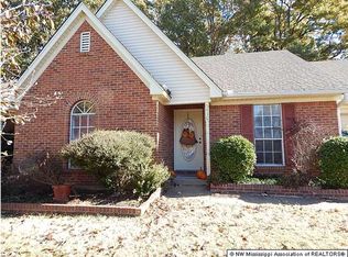 5430 Pear Dr, Southaven, MS 38671