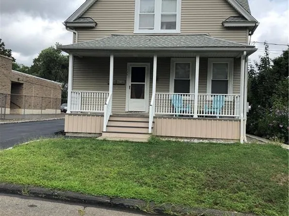 106 Biro St, Fairfield, CT 06825