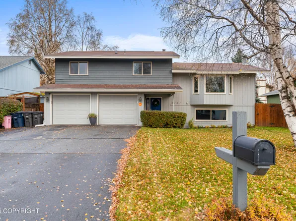 6741 Saint Ives Pl, Anchorage, AK 99504
