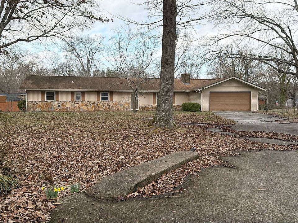 1st image of 108 Fleming St