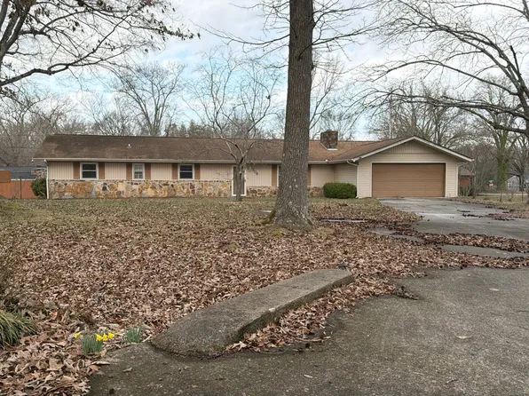 108 Fleming St, Tullahoma, TN 37388