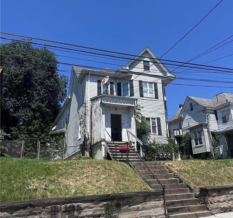 2nd image of 116 Hall Ave