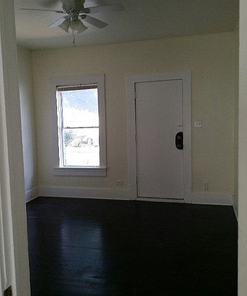 3rd image of 157 Arlington Ct