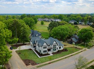 7917 S Bridgewater Ct, Raleigh, NC 27615