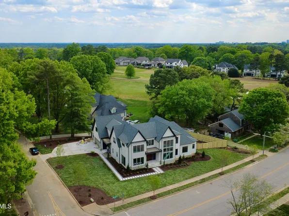 7917 S Bridgewater Ct, Raleigh, NC 27615