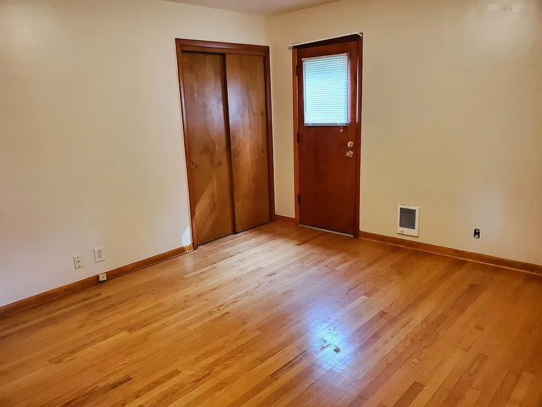 519 Glenwood Dr #3 — Photo 3